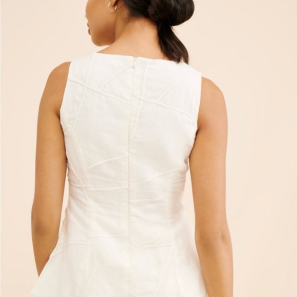 Chic cream color Sleeveless linen zip closure side slit embellished top sz L - Picture 4 of 8